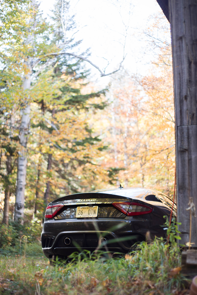 Illustration for article titled The 2018 Maserati GranTurismo MC Is A Magnificent Aural Dinosaur Frozen In TimeĀ